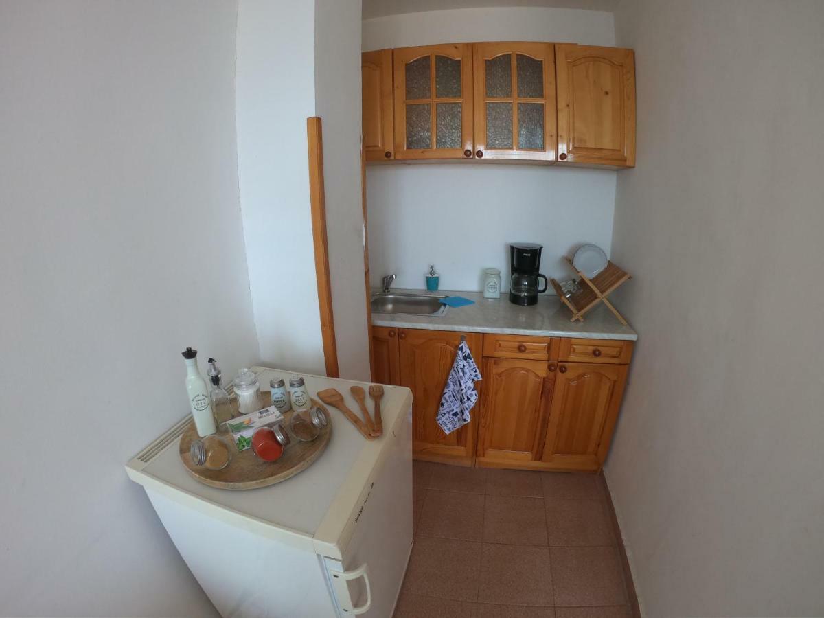 Apartment In St. Vlas With Terrace Szveti Vlasz Kültér fotó