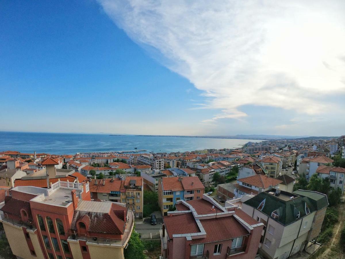 Apartment In St. Vlas With Terrace Szveti Vlasz Kültér fotó